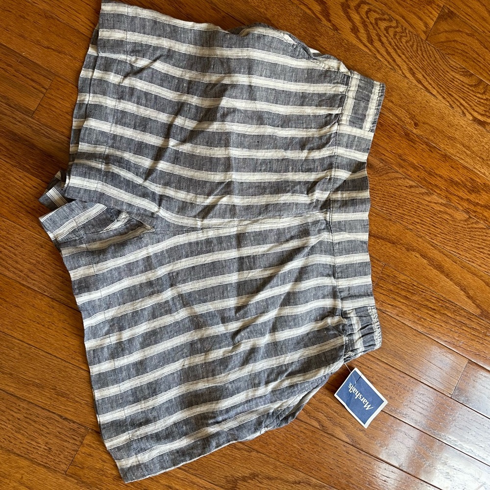 Christian Siriano women’s Striped Shorts - blue  & White size M